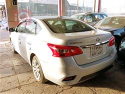 نيسان سنترا